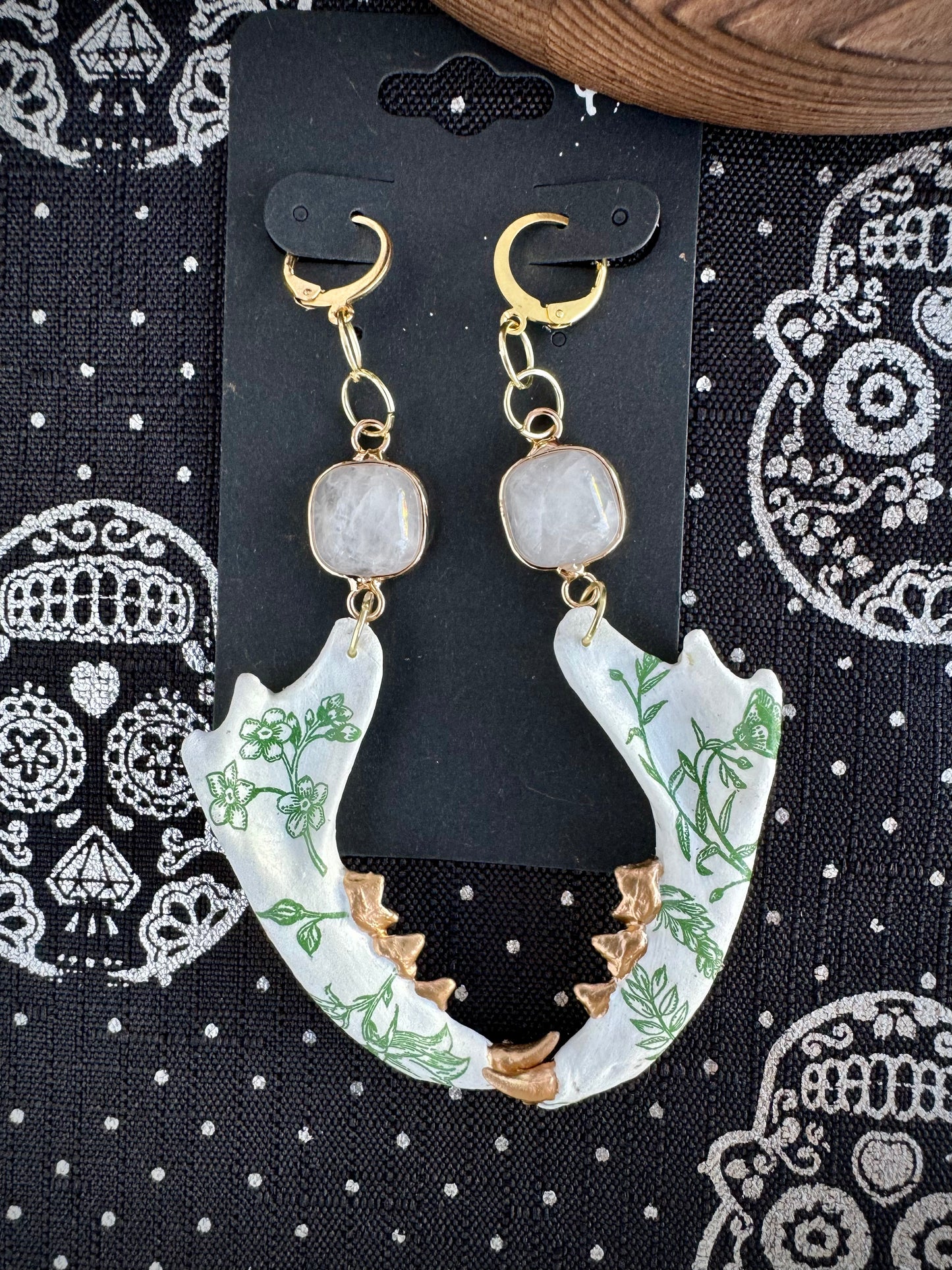 Cat jawbone earrings (12)